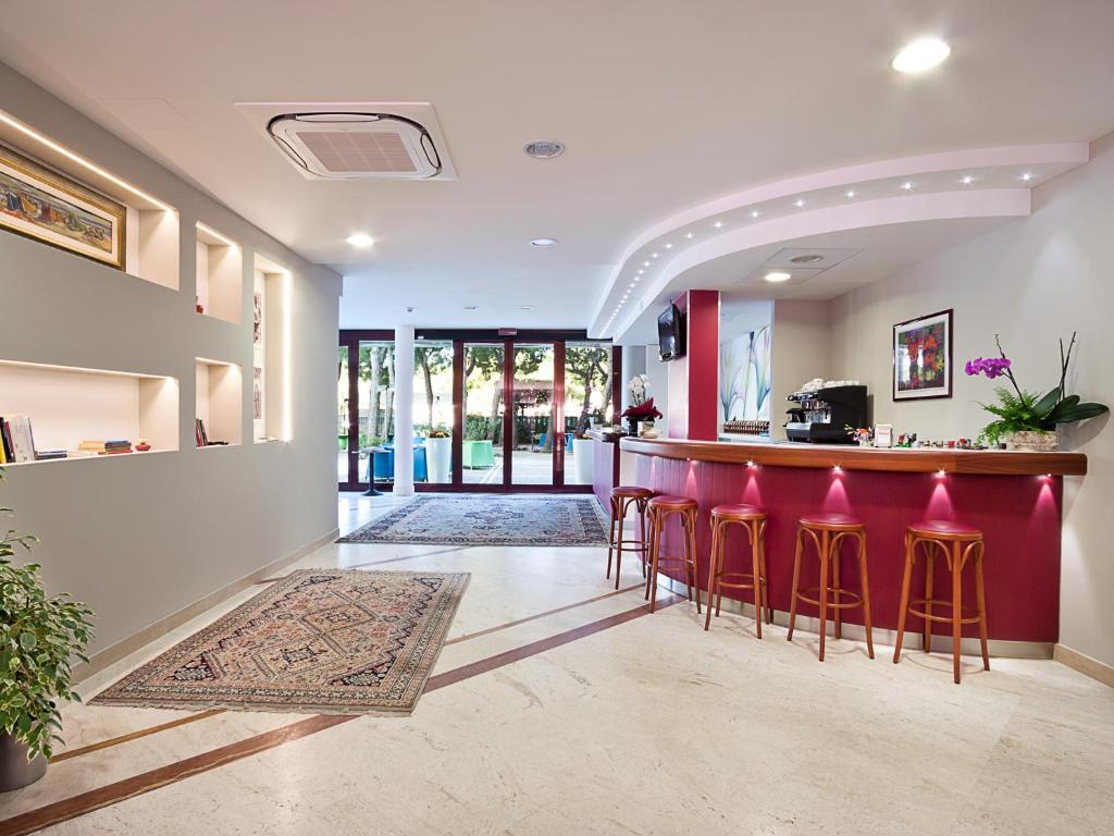 Hotel Sporting San Benedetto del Tronto Exterior foto